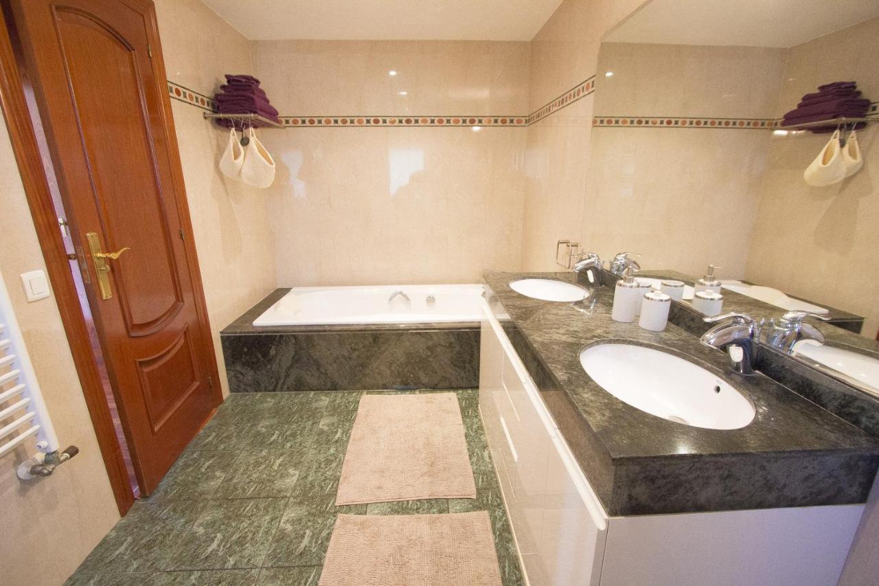 Catalunya Casas Port Aventura,Golf, Costa Dorada At Your Doorstep Реус Екстериор снимка